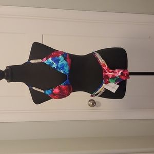 Posing bikini for fitness competition